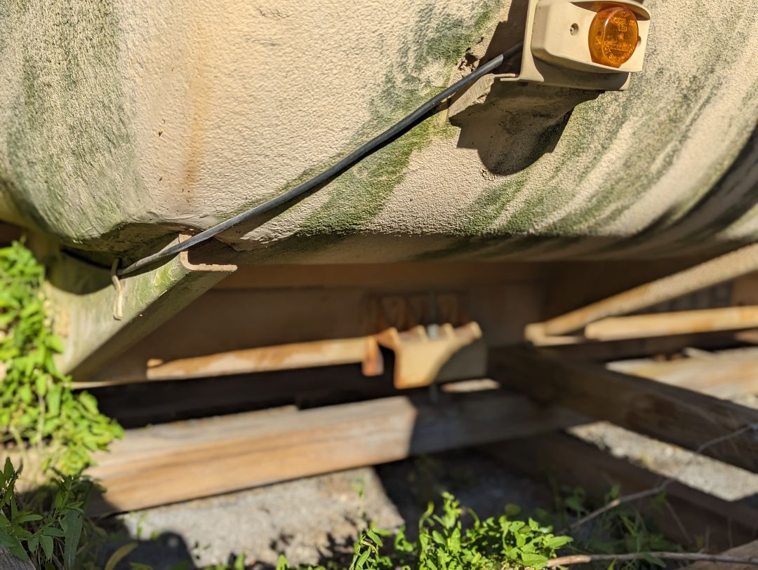 2020 OSHKOSH FRESH WATER TRUCK TANK - Image 3